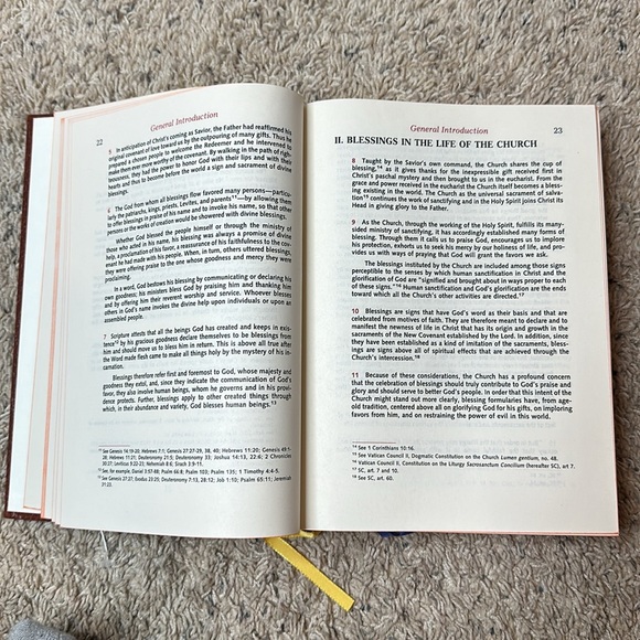 Book of Blessings - Brown Cloth Edition 1989 - Picture 6 of 9